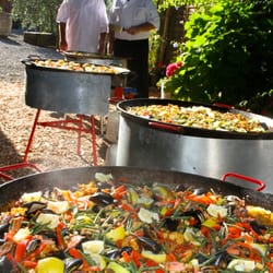 Bros BBQ & Paella