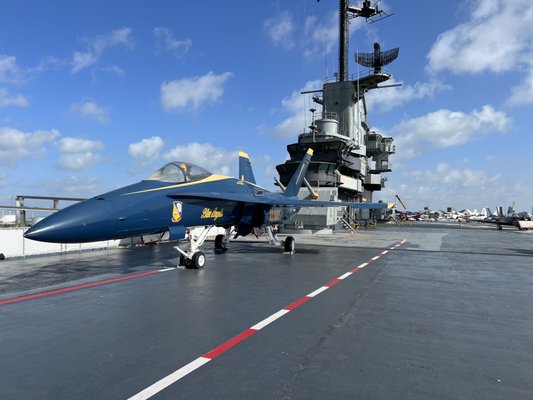 USS Lexington by null
