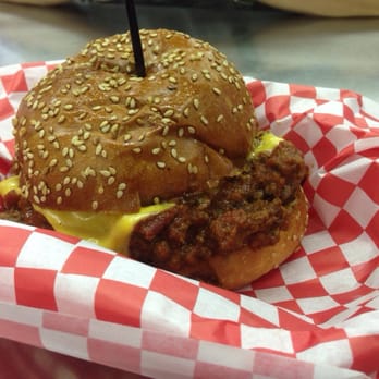 Stanton's City Bites - Chili cheeseburger - Burgers Near Me - Houston, Texas Stanton's City Bites - Chili cheeseburger - Burgers Near Me - Houston, Texas