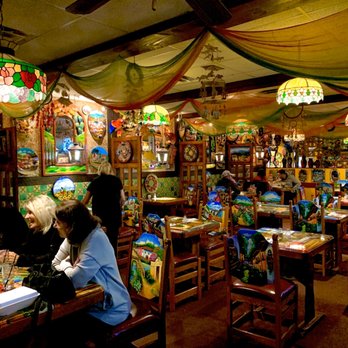 Sierra Station - Dining room 1 - Mexican Near Me - Grosse Pointe Park, Michigan