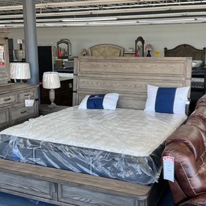 LIVING SPACES - Updated August 2025 - 11 Photos - 300 Baybrook Mall ...