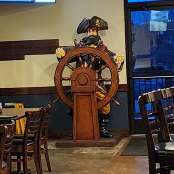 Flowing Tide Pub 5 - American Near Me - Reno, Nevada