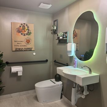 Carew's Coffeehouse - Bathroom with a heated toilet seat - Coffee & Tea Near Me - Lake Worth Beach, Florida