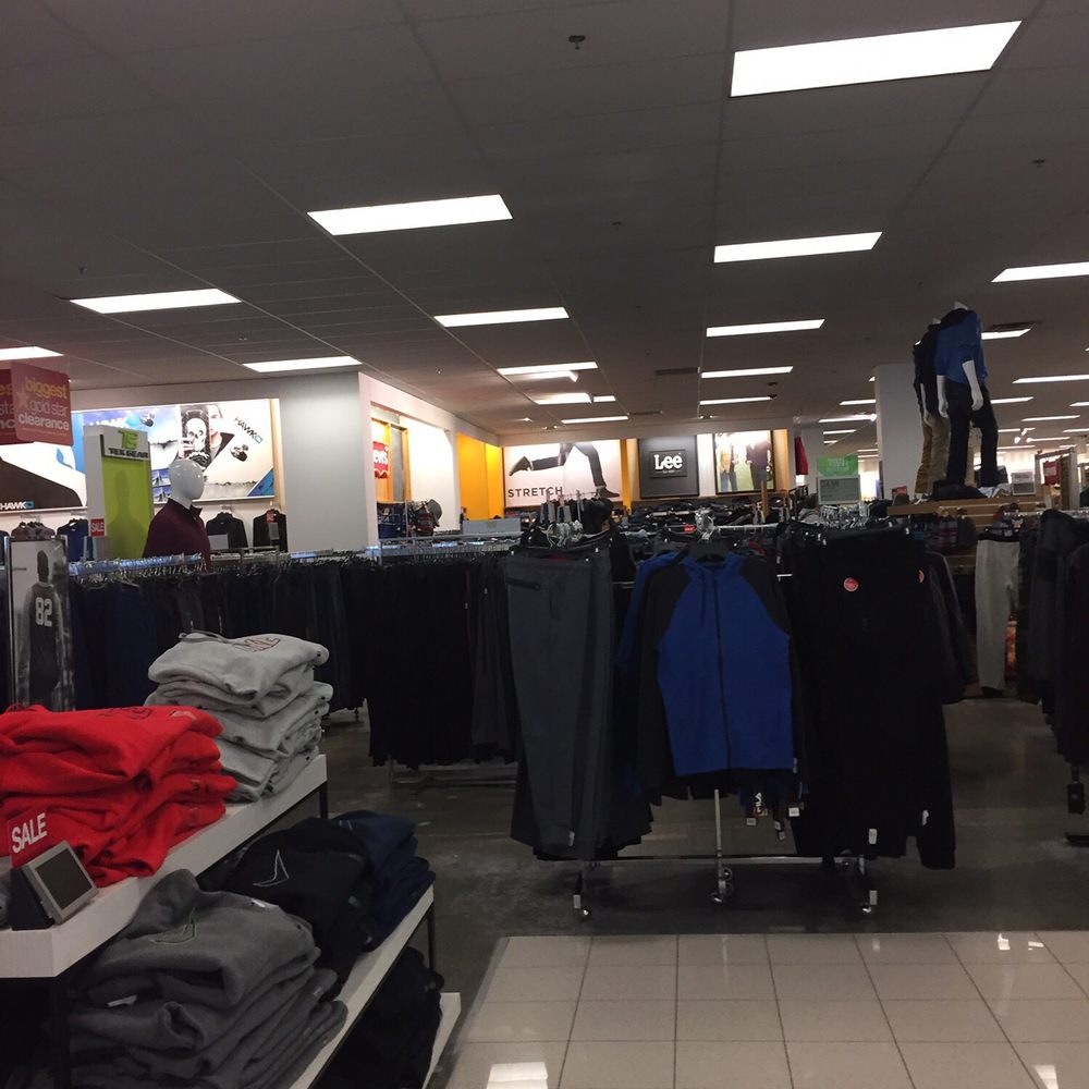 Kohl's - Kohl´s Burlington -- 150 Lexington Street, Junction of Burlington Mall Road, Burlington Interior - Department Stores Near Me - BURLINGTON, Massachusetts Kohl's - Kohl´s Burlington -- 150 Lexington Street, Junction of Burlington Mall Road, Burlington Interior - Department Stores Near Me - BURLINGTON, Massachusetts