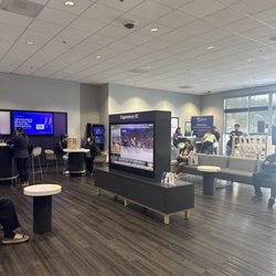 XFINITY Store by Comcast