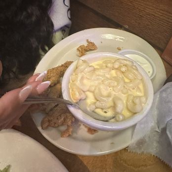 Texas Roadhouse - Mac and cheese and chicken appetizer - Steakhouses Near Me - Westland, Michigan Texas Roadhouse - Mac and cheese and chicken appetizer - Steakhouses Near Me - Westland, Michigan