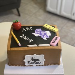 Shoreline Cakes