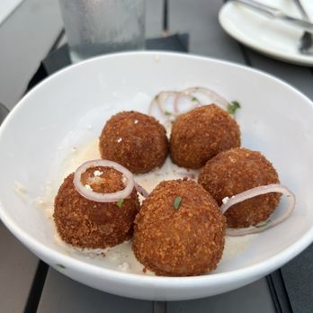 Cebada Rooftop - Croqueta - Wine Bars Near Me - Coral Gables, Florida Cebada Rooftop - Croqueta - Wine Bars Near Me - Coral Gables, Florida