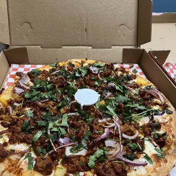 Te Amo Pizza - medium Pizza Al Pastor - Pizza Near Me - Bell, California Te Amo Pizza - medium Pizza Al Pastor - Pizza Near Me - Bell, California