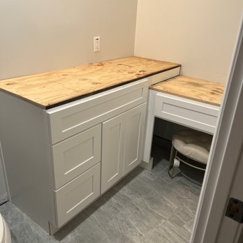 SD Kitchen Cabinets - Custom bathroom vanity - Cabinetry Near Me - San Diego, California