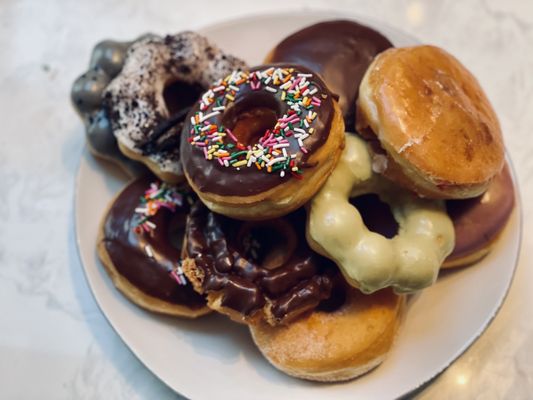 HeyDay Doughnuts by null