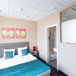 Hotel Docklands - Compact room with terrace