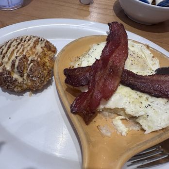 Skillets Restaurant - Breakfast & Brunch Near Me - Boca Raton, Florida