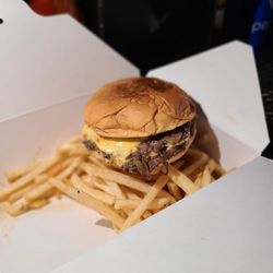 Lets Smash - Double Smash Cheeseburger