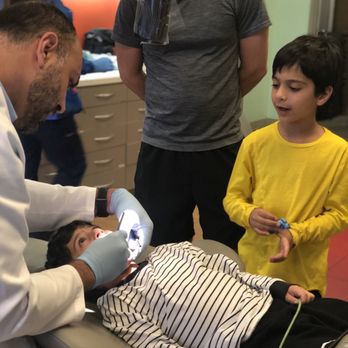 Blooming Smiles - Dr. Gholian the best pediatric dentist - Orthodontists Near Me - Northridge, California