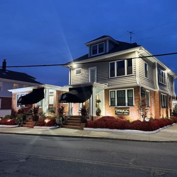 Skeffington Funeral Home - Cremation Services Near Me - Providence, Rhode Island Skeffington Funeral Home - Cremation Services Near Me - Providence, Rhode Island