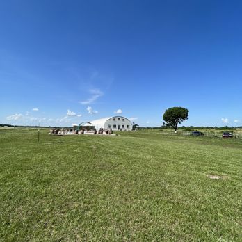 Irvine's Just Beyond Paradise - Wine Tasting Room Near Me - Lawrence, Kansas Irvine's Just Beyond Paradise - Wine Tasting Room Near Me - Lawrence, Kansas