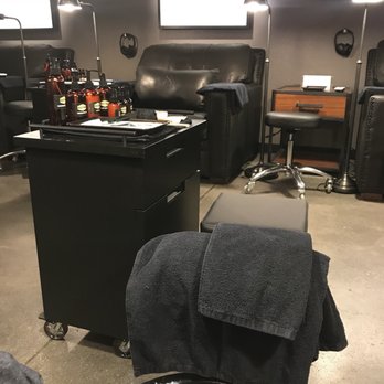 Hammer & Nails - Folsom - Men's Hair Salons Near Me - Folsom, California Hammer & Nails - Folsom - Men's Hair Salons Near Me - Folsom, California