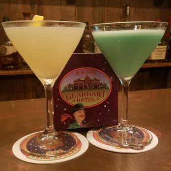 McMenamins Pot Bunker Bar - Getting our drink on! - Bars Near Me - Gearhart, Oregon McMenamins Pot Bunker Bar - Getting our drink on! - Bars Near Me - Gearhart, Oregon