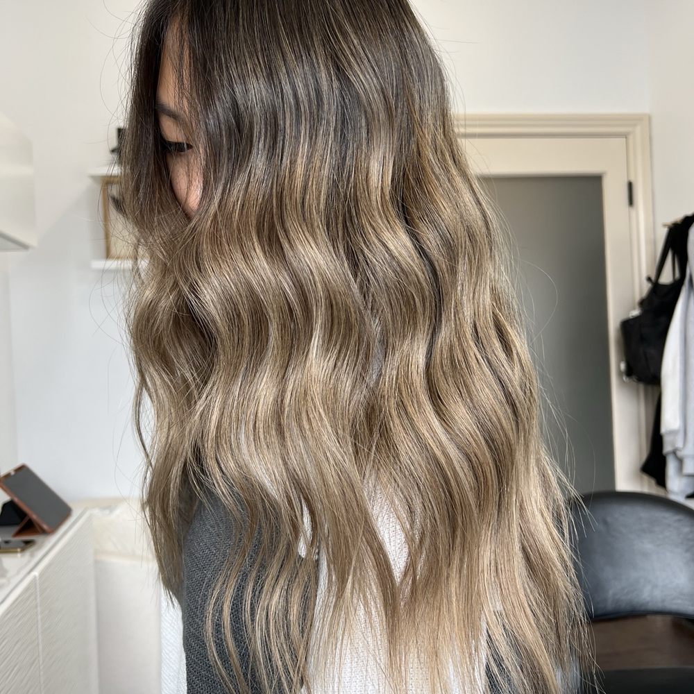 Hair by Kiara - Blow Dry/Out Services Near Me - Wailuku, Hawaii Hair by Kiara - Blow Dry/Out Services Near Me - Wailuku, Hawaii