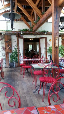 Robin's Restaurant by null