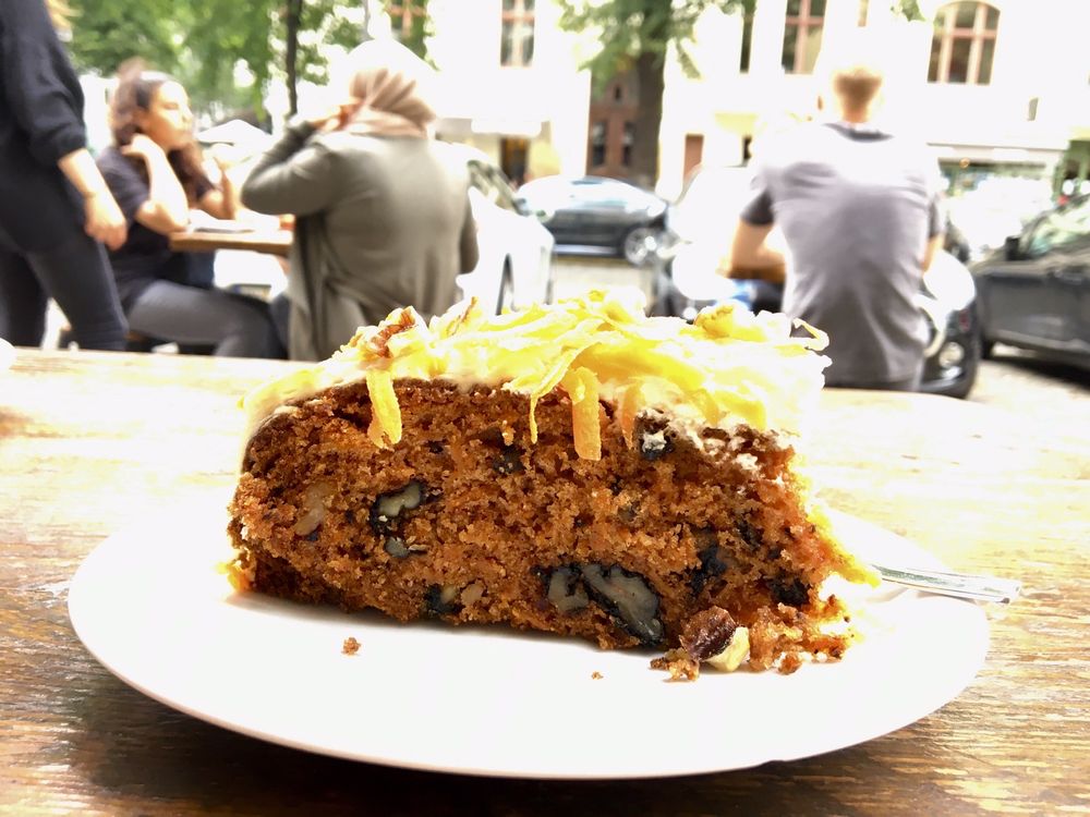 WHAT DO YOU FANCY LOVE? 83 Photos & 60 Reviews Cafes Knesebeckstr