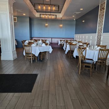 La Dolce Vita - Italian Near Me - Belmar, New Jersey