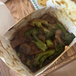 Tak Shing Chinese Restaurant - Beef and broccoli