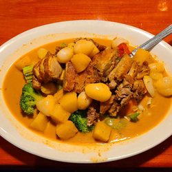Pacific Thai Cuisine - Crispy Duck with Pineapple and Lychees