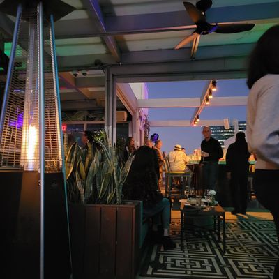 Rooftop @1WLO by null
