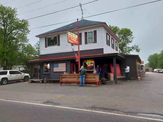 King's Place Bar and Grill by null