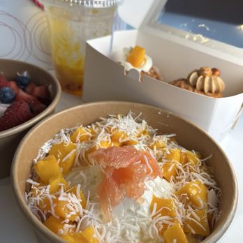Adore x Black Ball - Patisserie/Cake Shop Near Me - Thornhill, Ontario Adore x Black Ball - Patisserie/Cake Shop Near Me - Thornhill, Ontario
