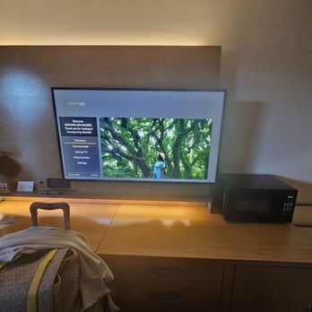 Courtyard by Marriott Long Beach Downtown - Tv - Hotels Near Me - Long Beach, California