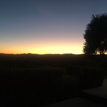 The Canyon Villa - Sunset - Bed & Breakfast Near Me - Paso Robles, California