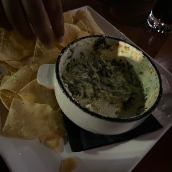 Tommy's Tavern + Tap - Spinach Dip DELICIOUS!! - Pizza Near Me - Staten Island, New York