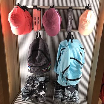 PINK - Women's Clothing Near Me - Sacramento, California PINK - Women's Clothing Near Me - Sacramento, California