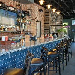 Smokin Fins - Extended full bar