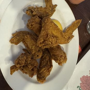La Nueva Victoria - 4 Piece Fried Chicken Wings - Chinese Near Me - New York, New York La Nueva Victoria - 4 Piece Fried Chicken Wings - Chinese Near Me - New York, New York