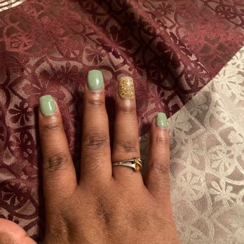 Elite Spa and Nails - Crooked pointer, incomplete middle,  high rise (possible lifting) on all - Nail Salons Near Me - Denton, Texas