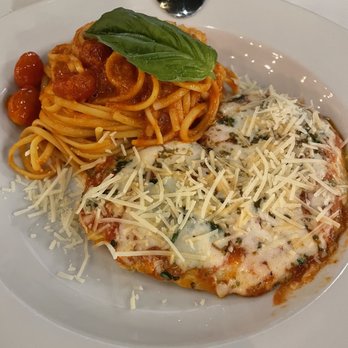 Carmine's - Chicken Parmigiana - Italian Near Me - Salt Lake City, Utah