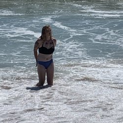 Sozo Recovery Residence - Sometimes we take our lady residents to little outings. We called this beach trip Sozo-on-the-beach and the girls had a great time!