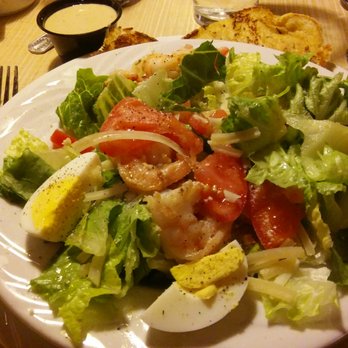 Cafe Bellini - Half order shrimp caesar salad with garlic bread. - Cafes Near Me - Sparks, Nevada