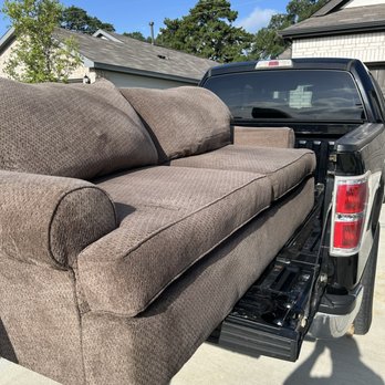 Hulk Haul - Couch removal - Junk Removal & Hauling Near Me - Tomball, Texas Hulk Haul - Couch removal - Junk Removal & Hauling Near Me - Tomball, Texas