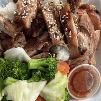 Sticky Rice - Boneless honey glazed chicken in white rice - Laotian Near Me - Albuquerque, New Mexico