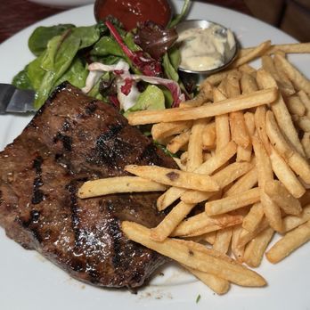Arugula Bistro & Bar - Mediterranean Near Me - West Hartford, Connecticut