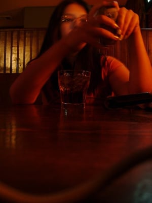 Henry's Pub by null