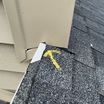 Window World - Orlando - More uneven trim. Holes for water to get in - Windows Installation Near Me - Orlando, Florida Window World - Orlando - More uneven trim. Holes for water to get in - Windows Installation Near Me - Orlando, Florida
