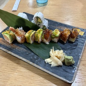 Watami - Alligator Roll and Maine Crab - Ramen Near Me - Brunswick, Maine Watami - Alligator Roll and Maine Crab - Ramen Near Me - Brunswick, Maine