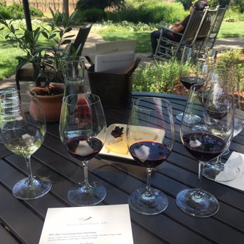 Frog's Leap Winery - Signature wine tasting - Wineries Near Me - Rutherford, California Frog's Leap Winery - Signature wine tasting - Wineries Near Me - Rutherford, California