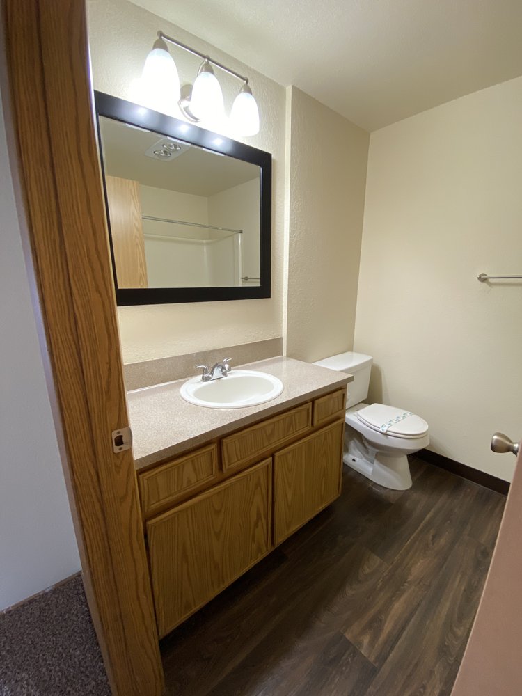 ROCKWOOD PARK APT Request Information 3976 Rockwood Park Dr NE